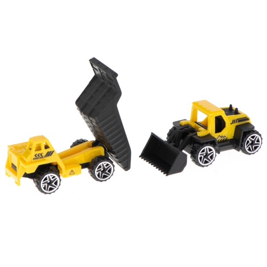 Sunkvežimis su dviem automobiliais ,Builder"