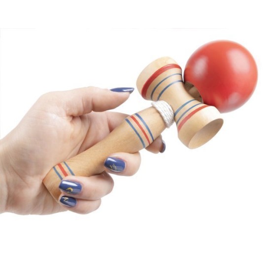 KENDAMA koka prasmju spēle — sarkana
