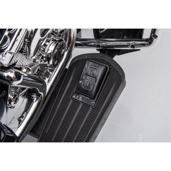 Elektriskais klusais trīsriteņu motocikls Goldwing NEL-R1800GS, melns