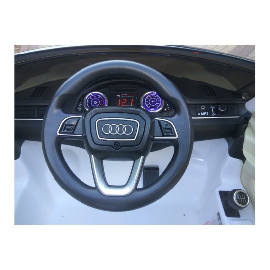 Elektriskā automašīna bērniem Audi Q7 melna