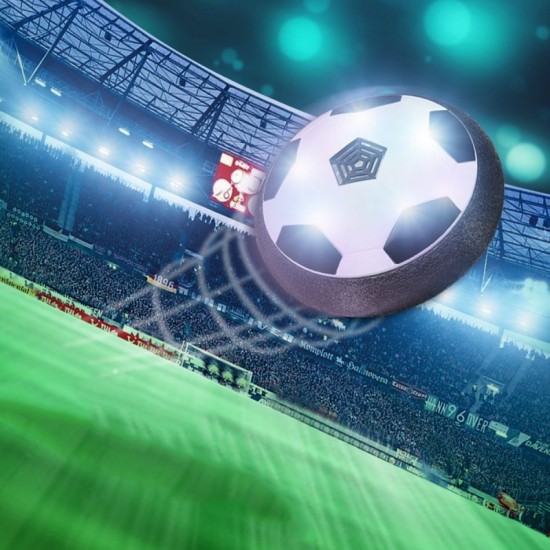 Levitējoša futbola bumba