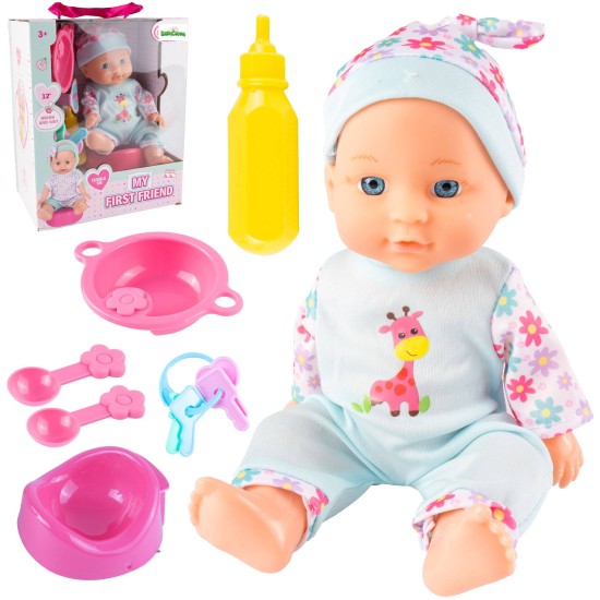 Lelle Deluxe 27 cm. ar drēbēm, galda piederumiem un citiem aksesuāriem
