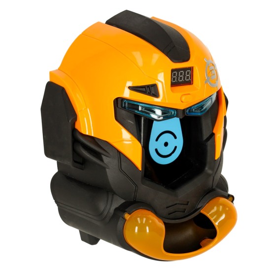 Robota šaušanas mērķis ar bumbām un pretuzbrukumu